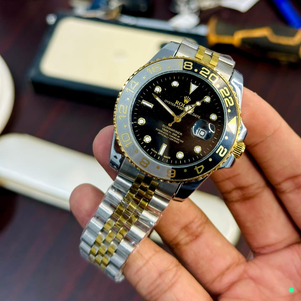 Rolex Watch Elegant Design Luxury Timepiece With Stylish Appearance And Reliable Performance For Everyday Wear